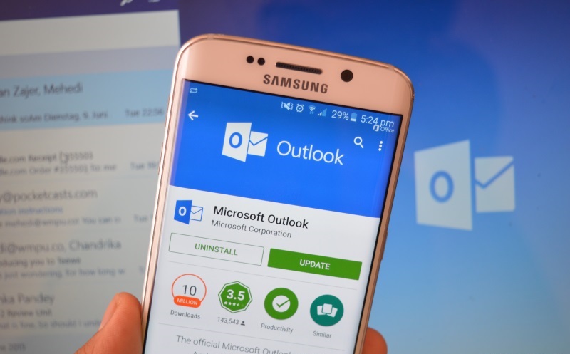 Как установить и настроить рабочую почту Outlook на телефоне Android
